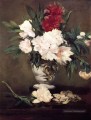 Vase de pivoines sur un petit piédestal Eduard Manet Fleurs impressionnistes